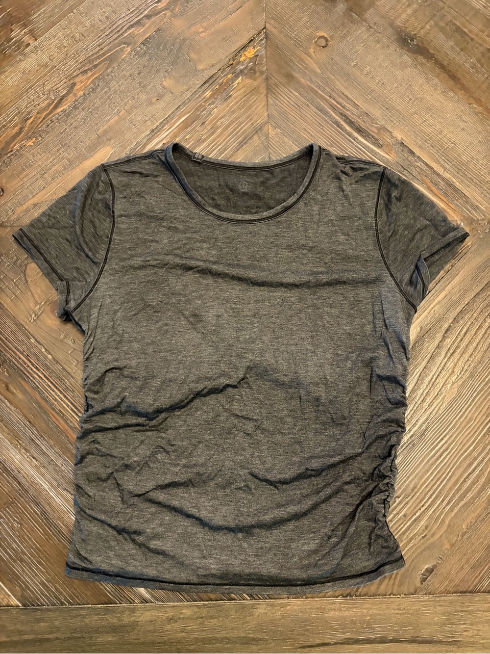 lululemon athletica Women's Short Sleeve Crew Tee - Charcoal